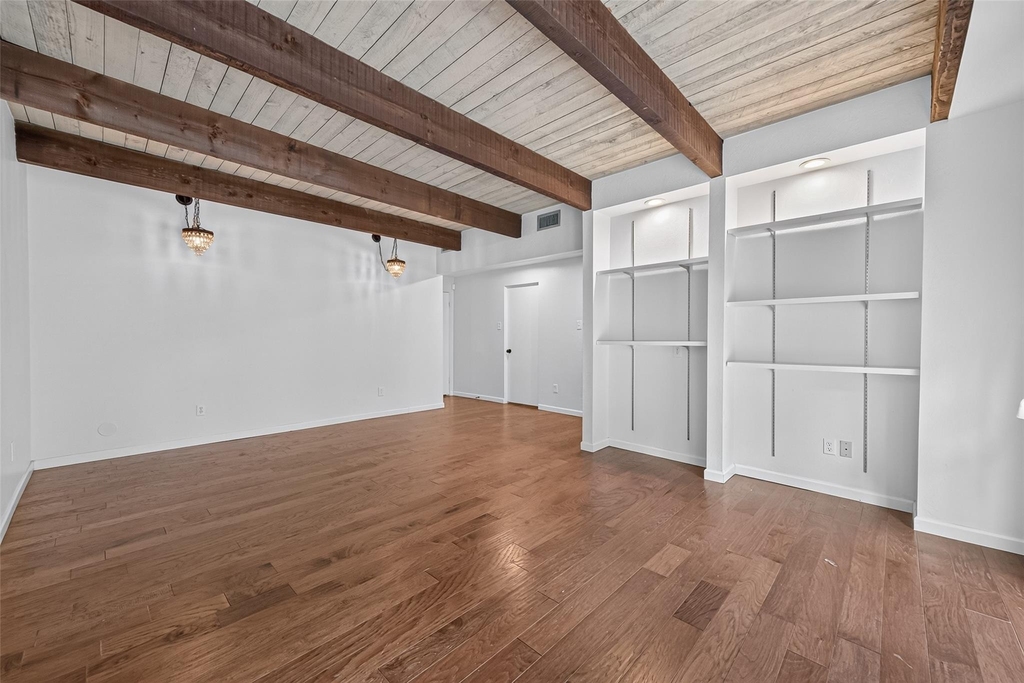 23610 Creekview Drive - Photo 21