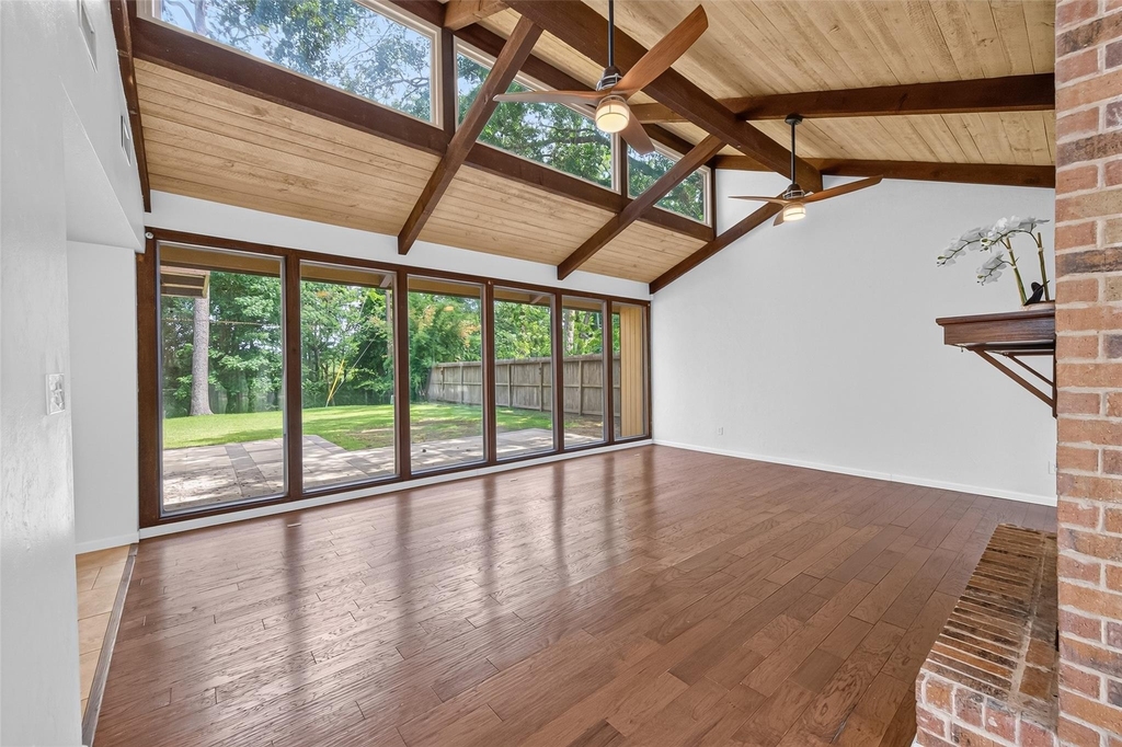 23610 Creekview Drive - Photo 8