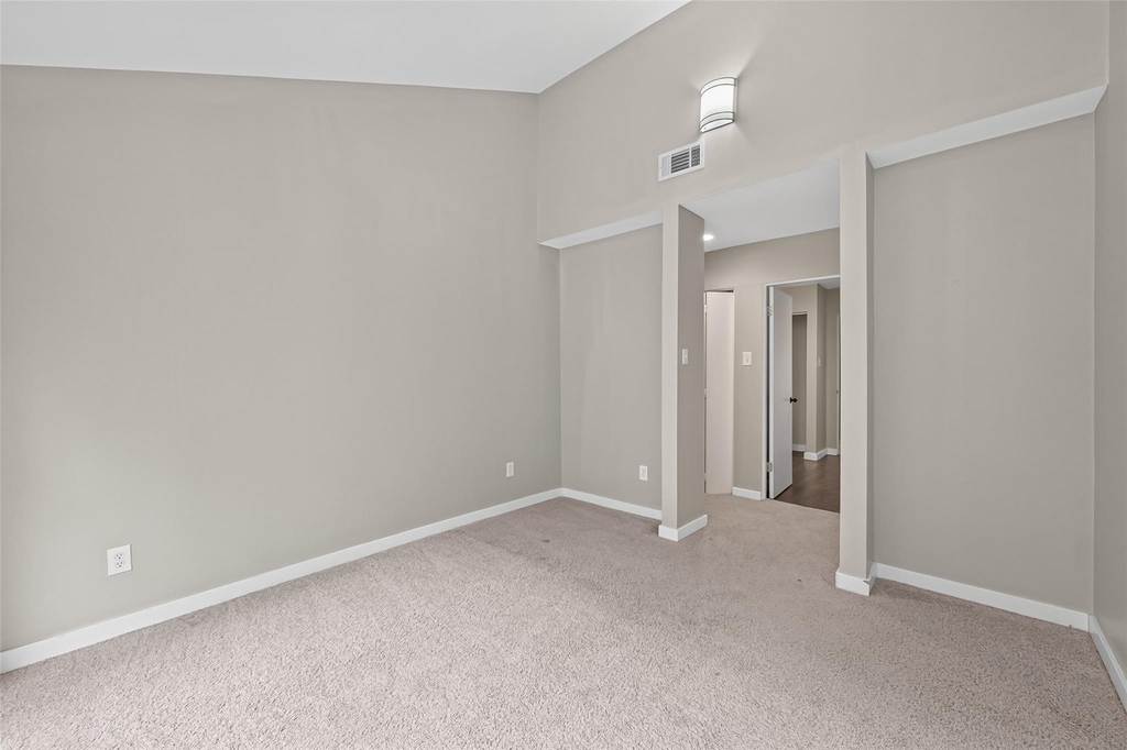23610 Creekview Drive - Photo 32