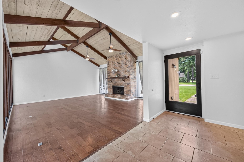 23610 Creekview Drive - Photo 4