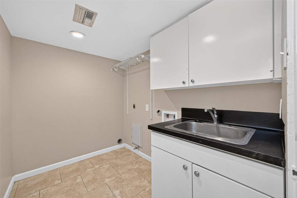 23610 Creekview Drive - Photo 17