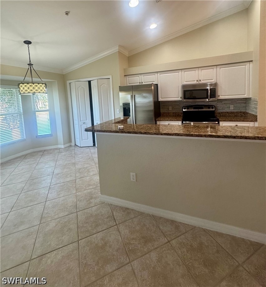 20000 Barletta Lane - Photo 9
