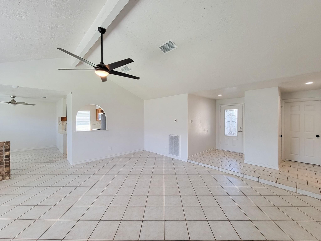 10102 Park Lane - Photo 17