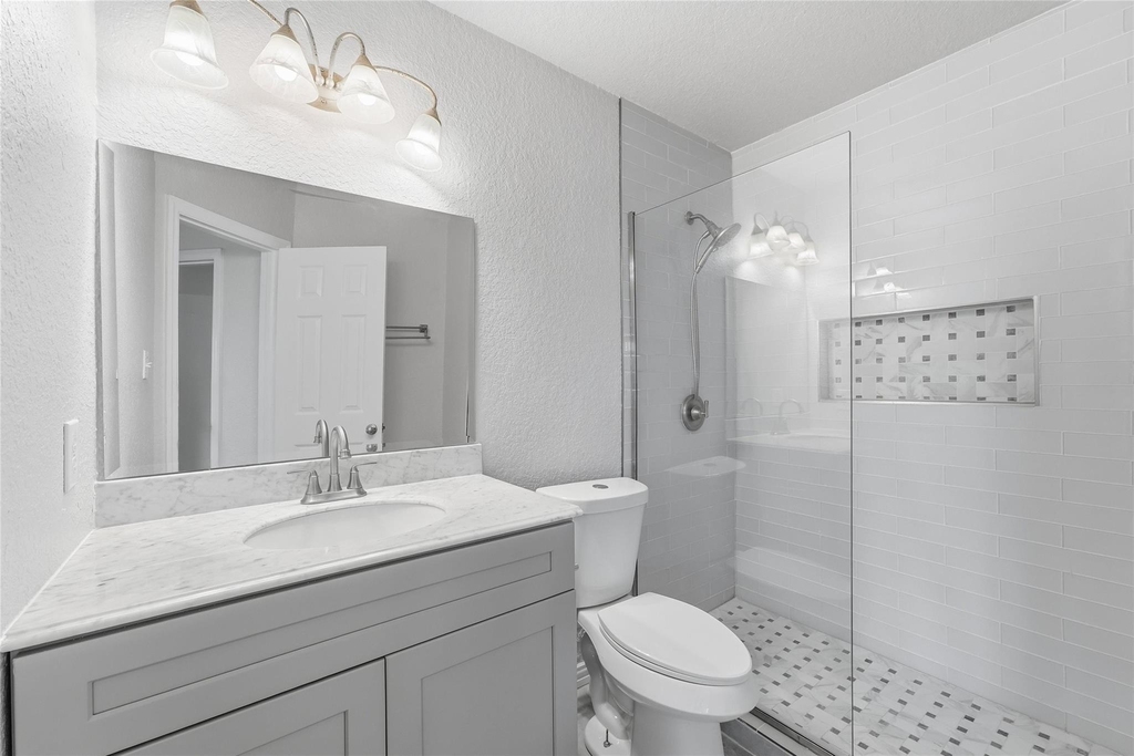 7102 Winston Ranch Parkway - Photo 18
