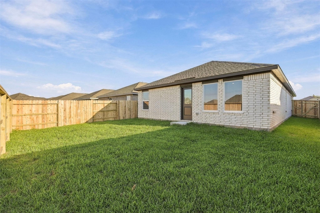 1643 Windrose Bend - Photo 21