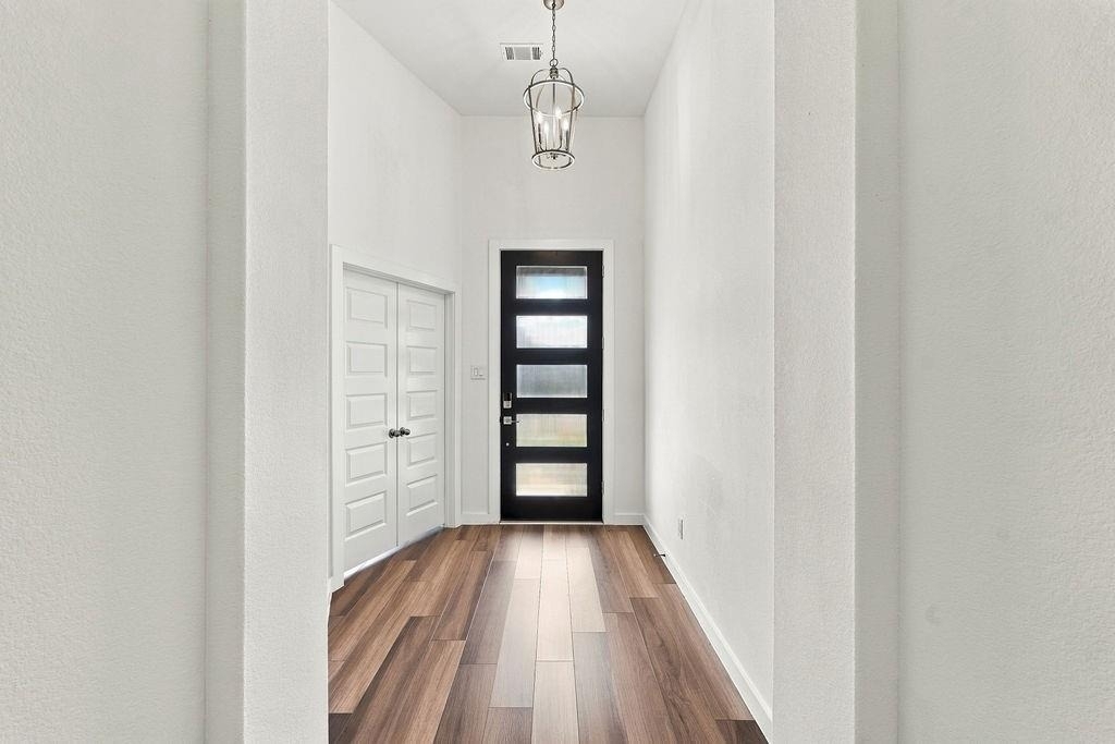 4103 Shackleton Court - Photo 4
