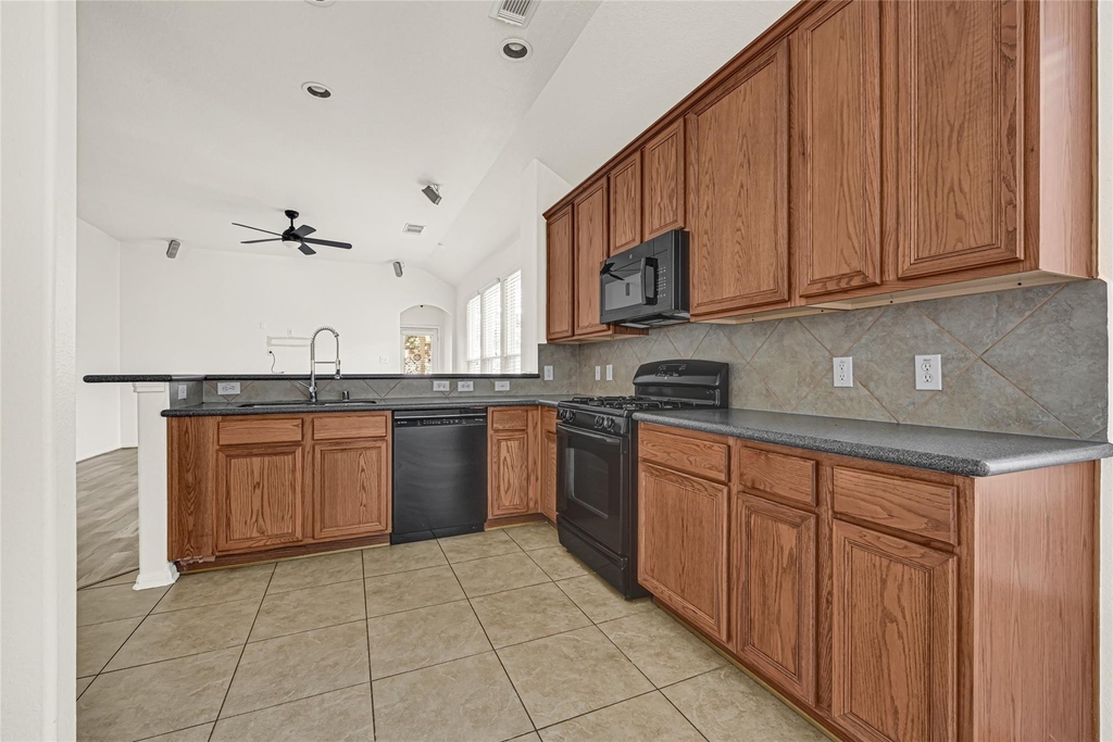 12915 Palm Leaf Court - Photo 12