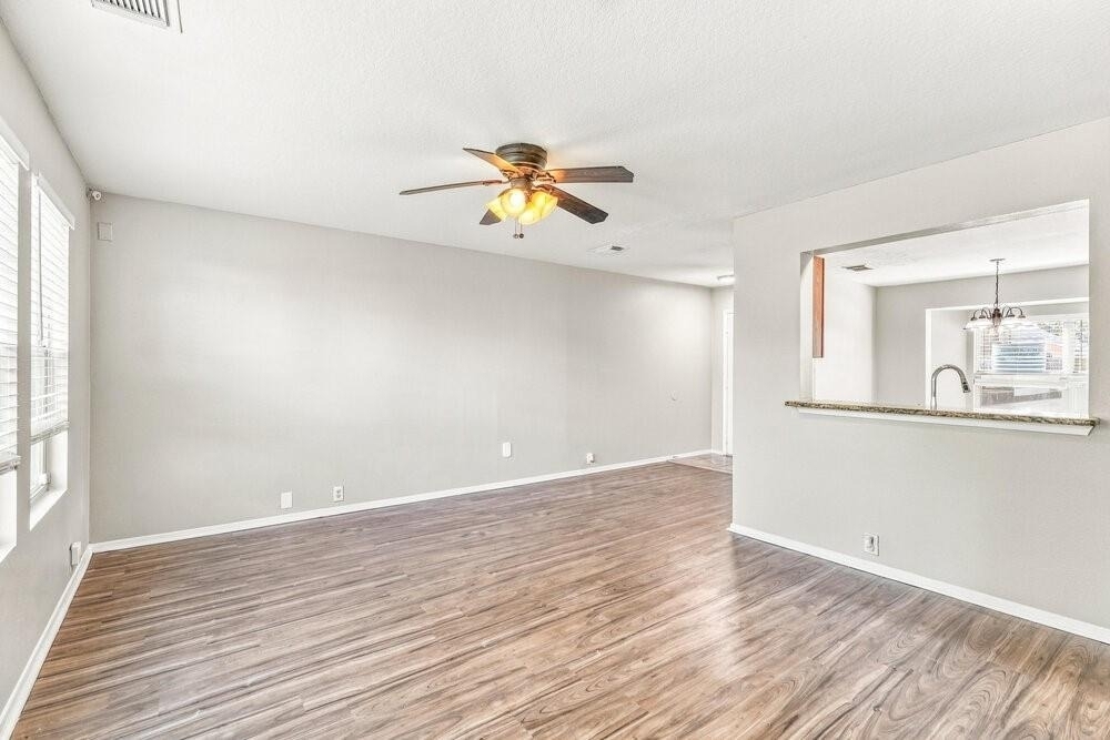3231 Dartmouth Field Lane - Photo 2