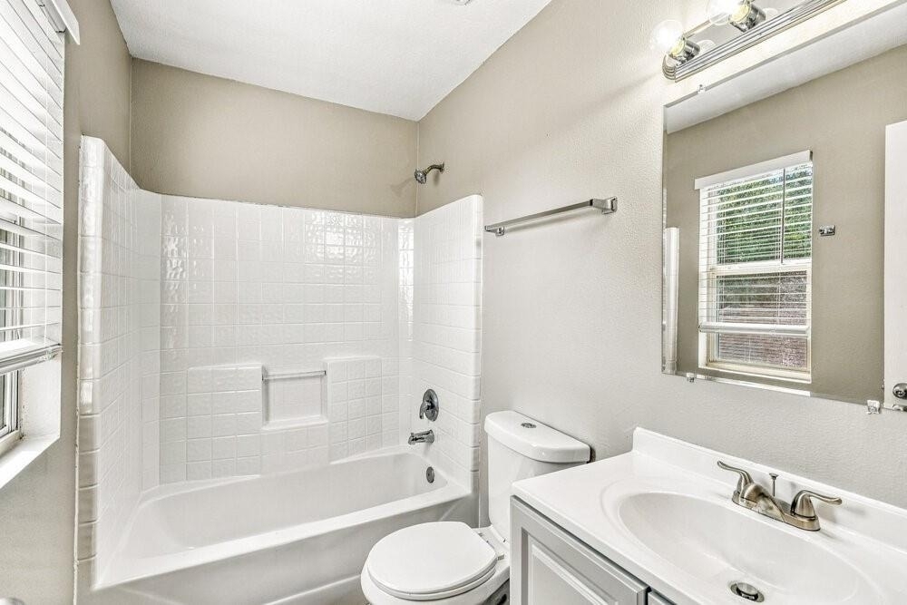 3231 Dartmouth Field Lane - Photo 8