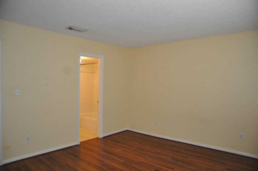 3754 Tanglewilde Street - Photo 26