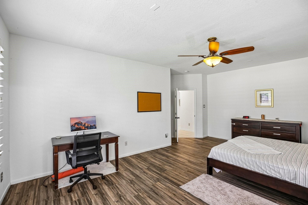 14 Guinevere Place - Photo 21