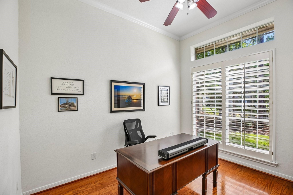 14 Guinevere Place - Photo 15