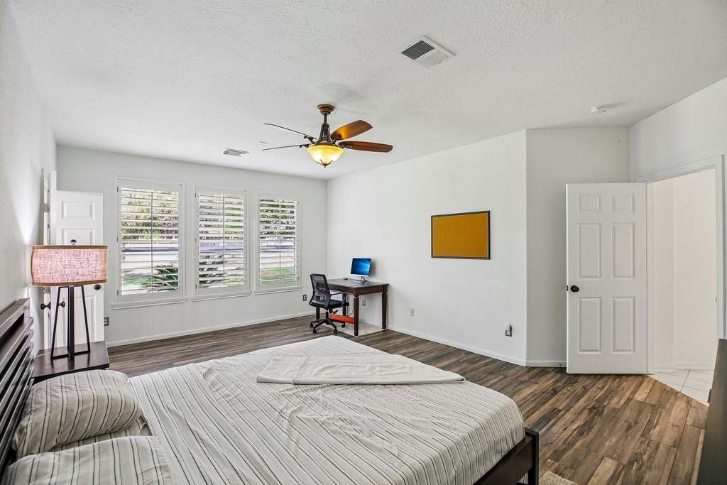 14 Guinevere Place - Photo 20