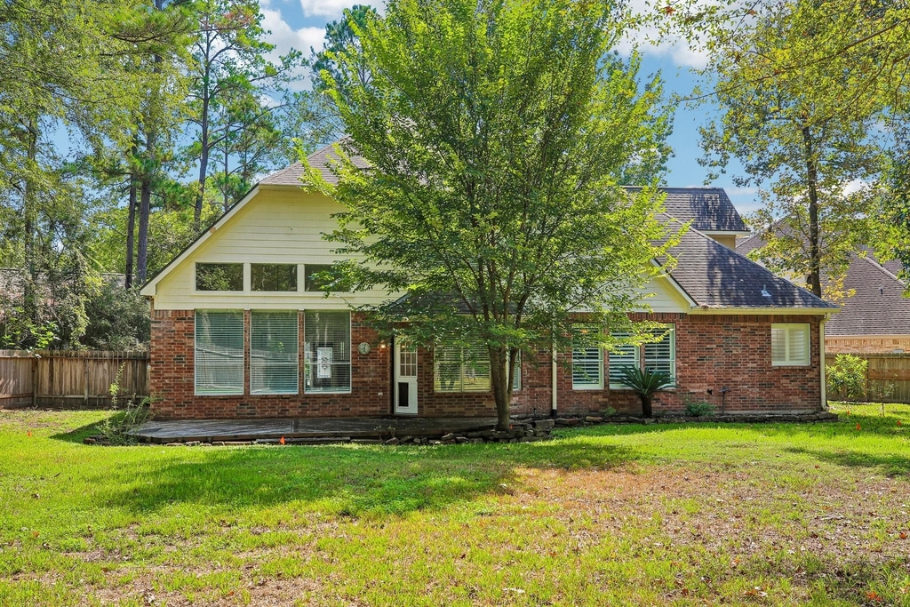 14 Guinevere Place - Photo 38