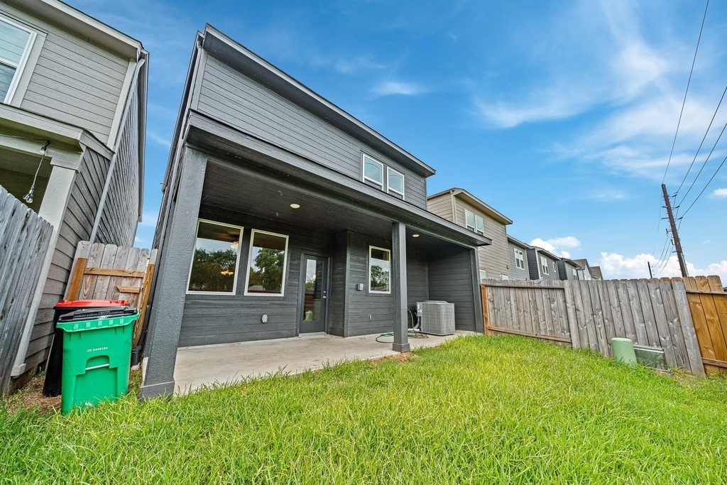 14819 Silent Gulf Avenue - Photo 28