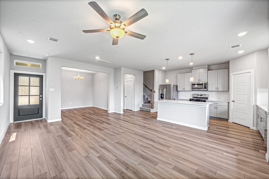 14819 Silent Gulf Avenue - Photo 5