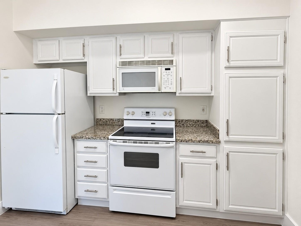 2025 Augusta Drive - Photo 19