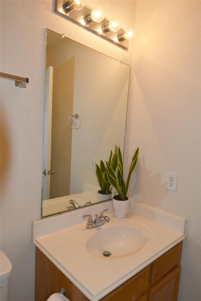 13018 Hill Canyon Lane - Photo 15