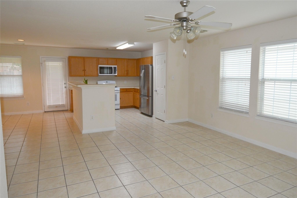 13018 Hill Canyon Lane - Photo 11