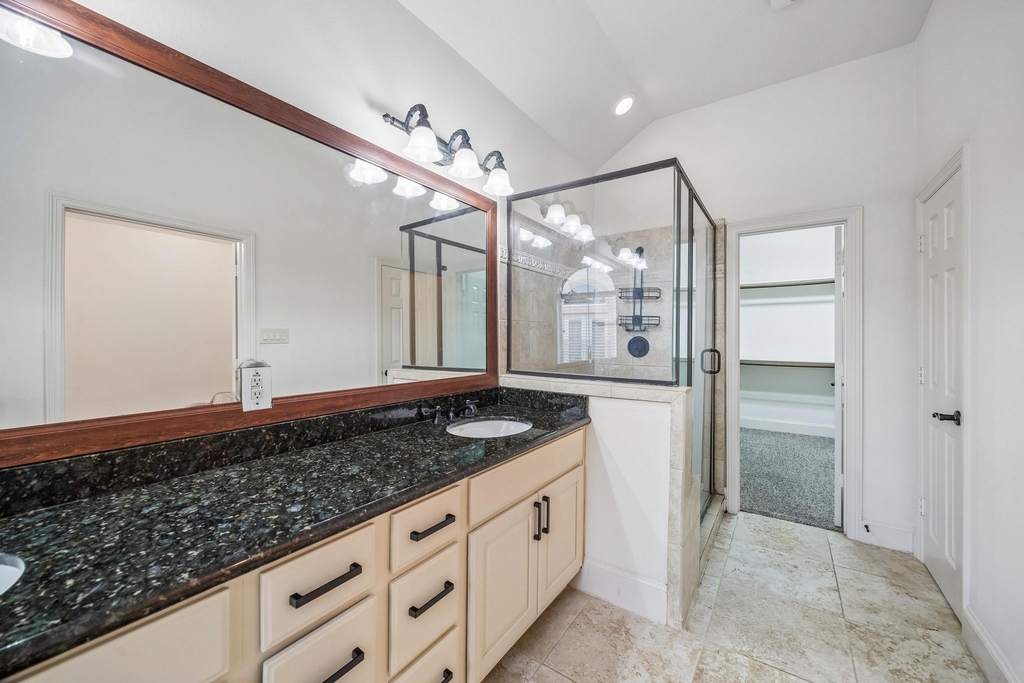 330 Gregg Street - Photo 4