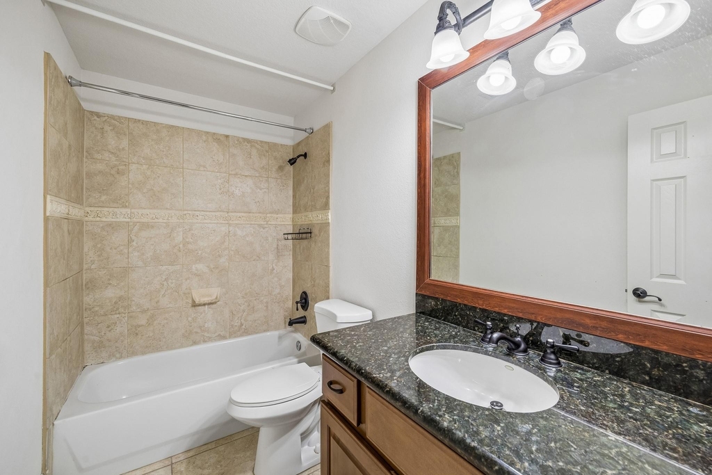 330 Gregg Street - Photo 7