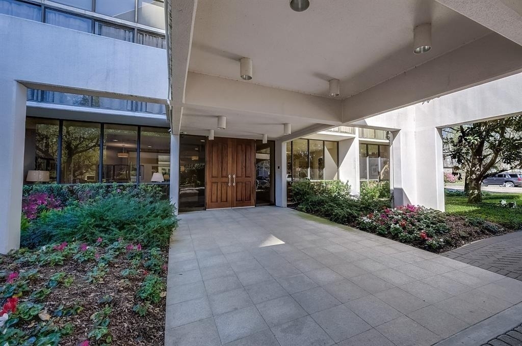 5001 Woodway Drive - Photo 25