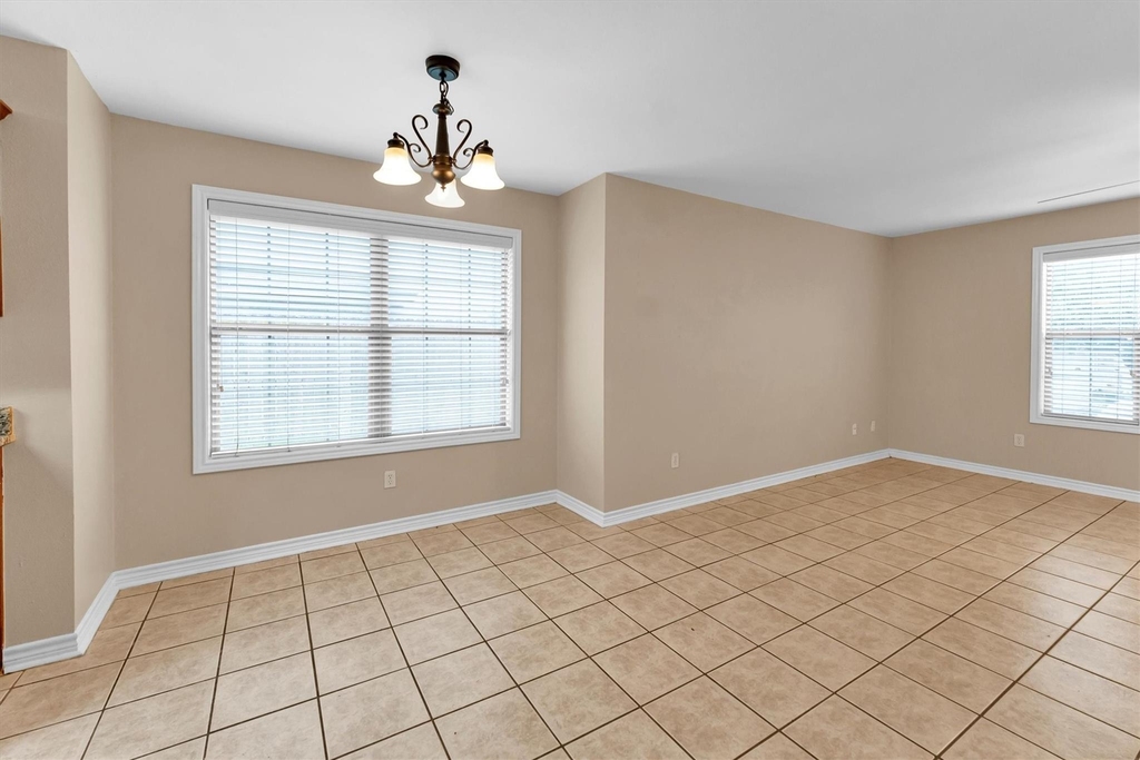 112 Vista Way - Photo 7