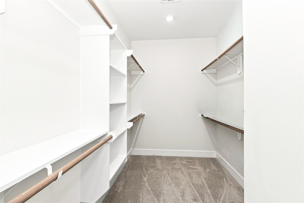 835 Dorchester Street - Photo 11