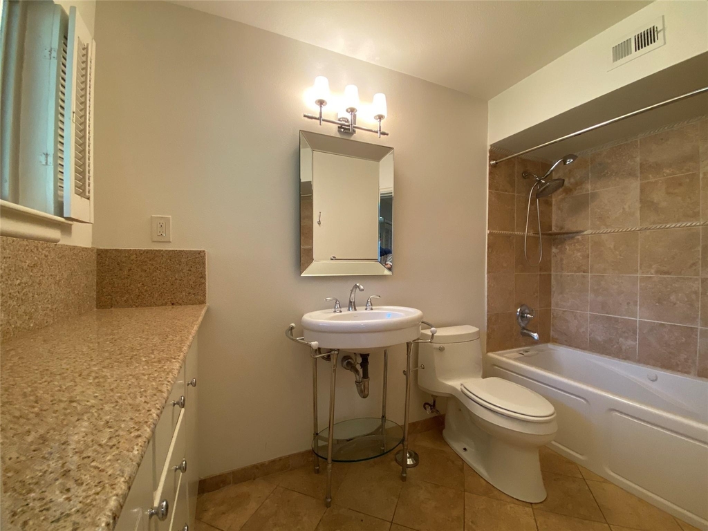 3207 Banbury Place - Photo 18