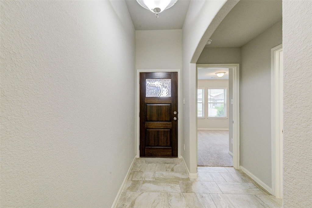 239 Murrieta Lane - Photo 3