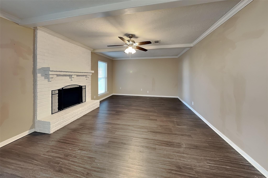 11218 Angelique Drive - Photo 2
