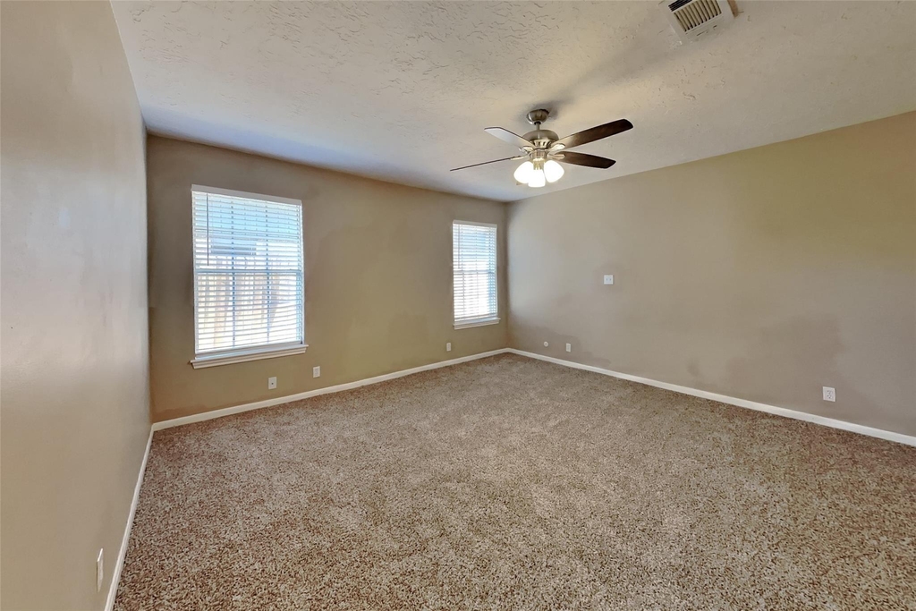 11218 Angelique Drive - Photo 7
