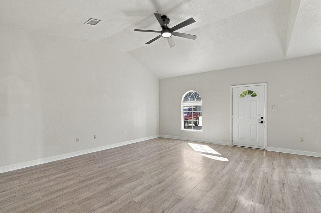 16872 Kempwood - Photo 11