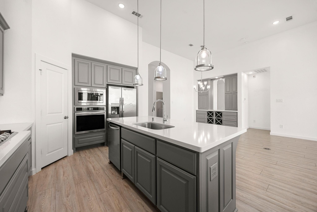 7315 Camden Crestwood Way - Photo 14