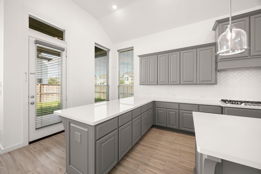 7315 Camden Crestwood Way - Photo 13