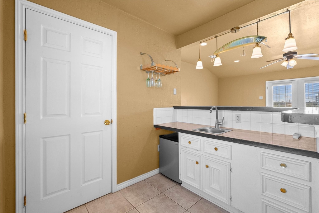7108 E Hunter Drive - Photo 18