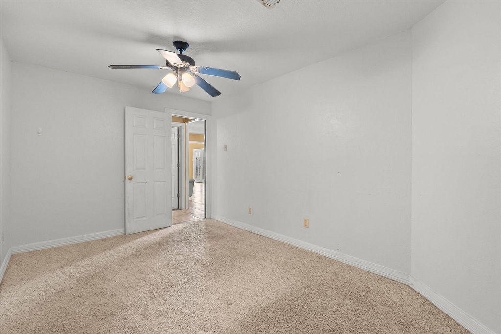 7108 E Hunter Drive - Photo 14