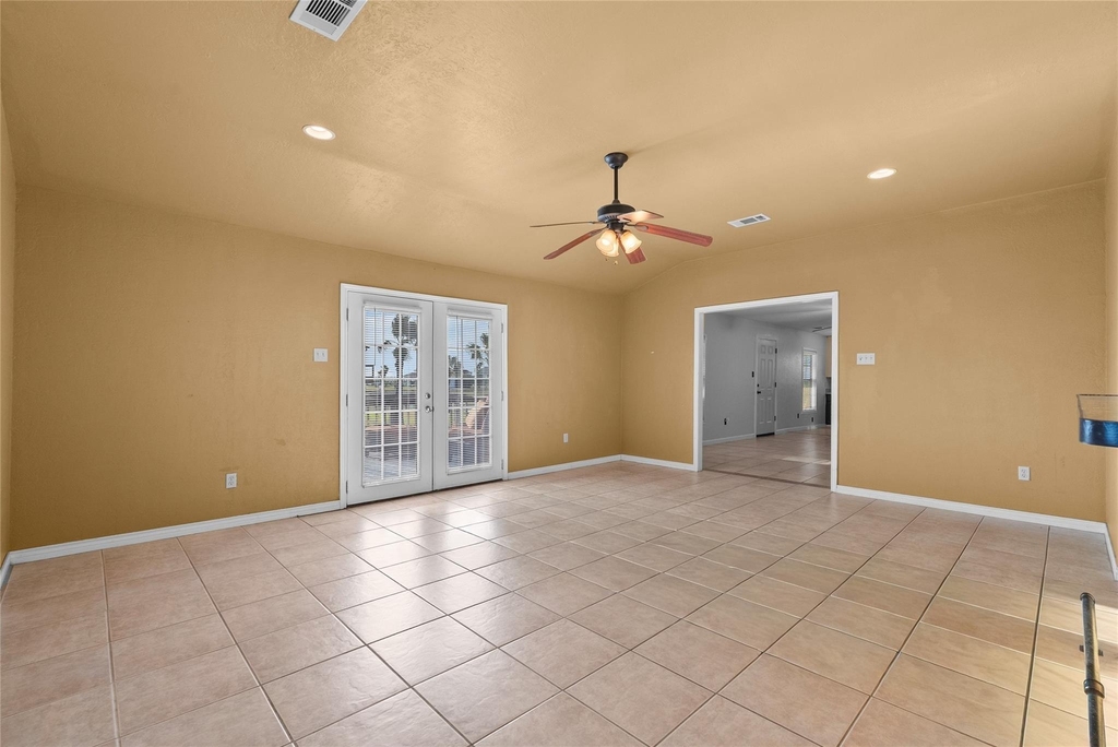 7108 E Hunter Drive - Photo 8