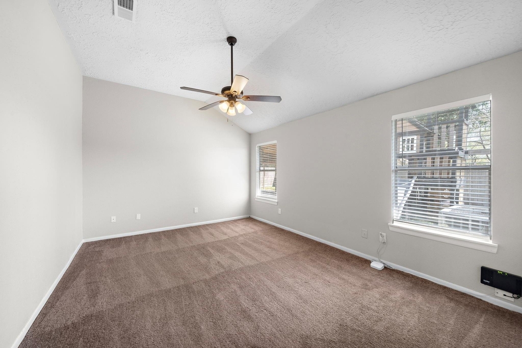 634 Spring Breeze Street - Photo 25
