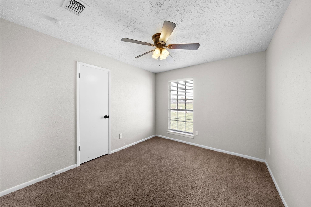 634 Spring Breeze Street - Photo 21