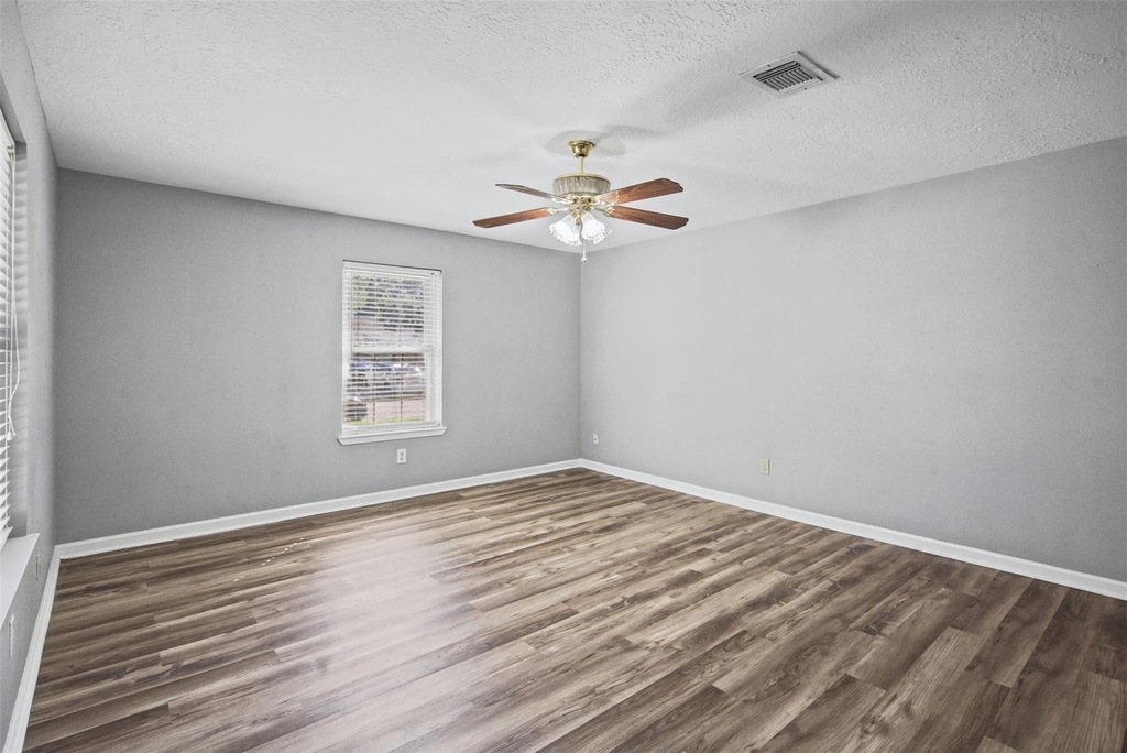 1323 Castle Glen Drive - Photo 23
