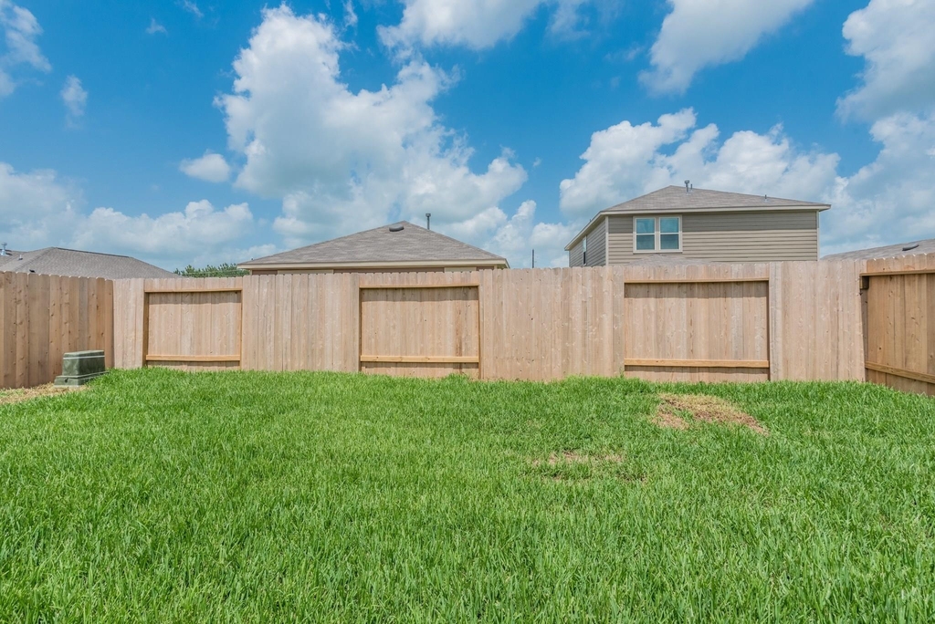 5715 Pampus Prairie Road - Photo 23