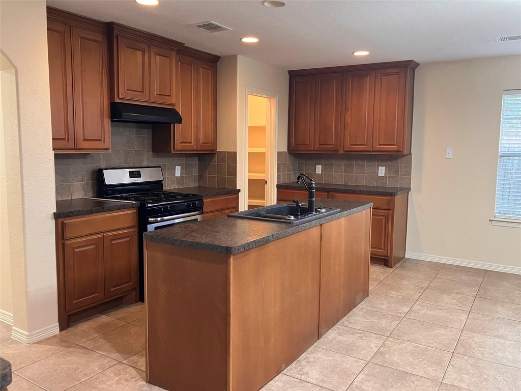 27 Prairie Oaks Drive - Photo 26