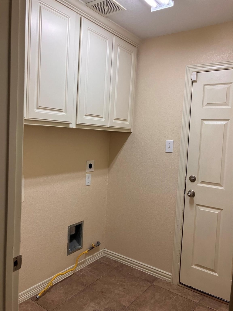 27 Prairie Oaks Drive - Photo 3