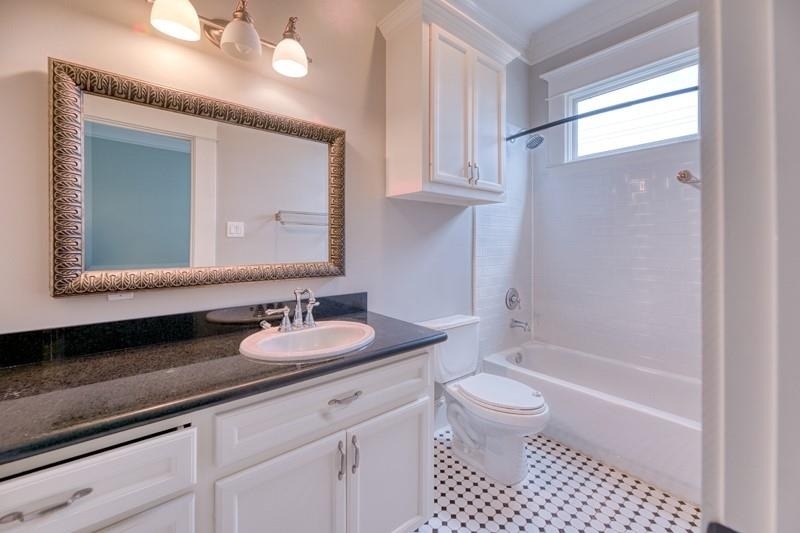 426 W 25th Street - Photo 21