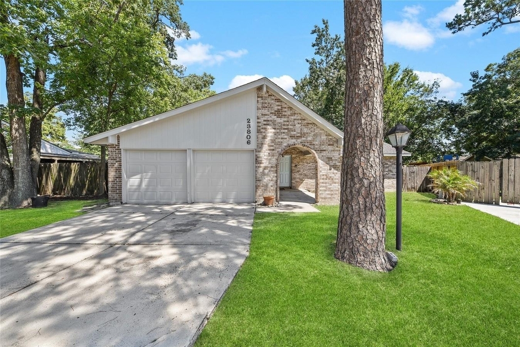 23806 Spring Moss Drive - Photo 0