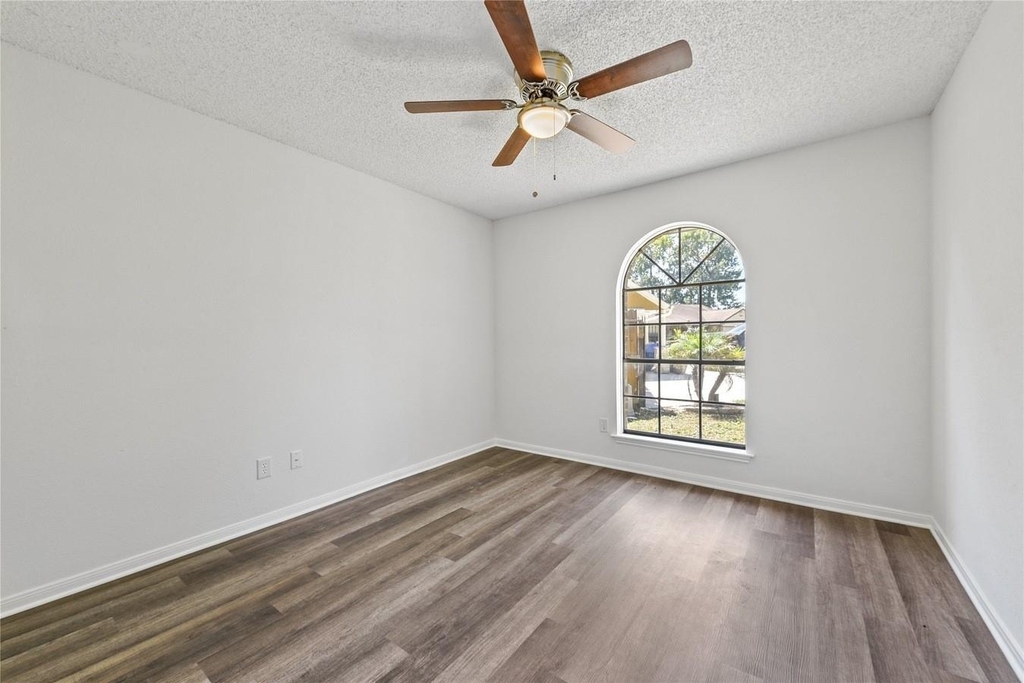 23806 Spring Moss Drive - Photo 9