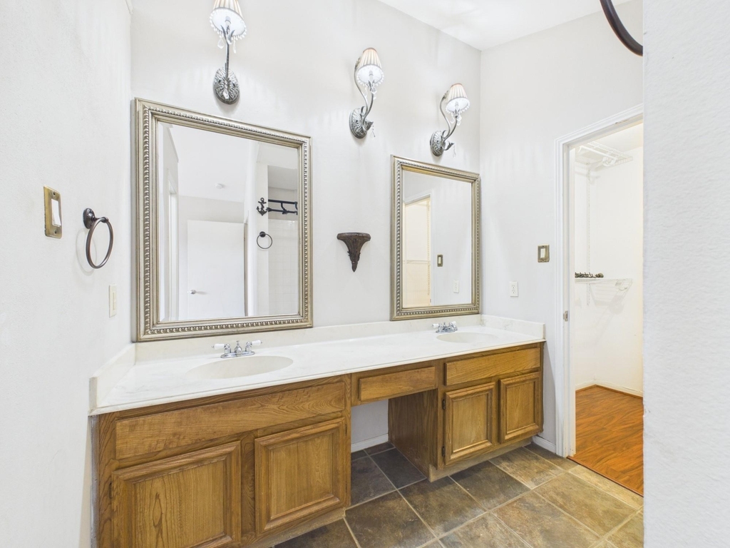15938 Seahorse Drive - Photo 27