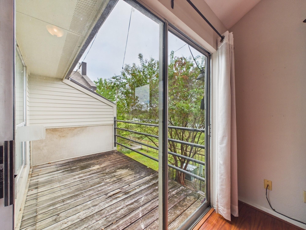 15938 Seahorse Drive - Photo 25