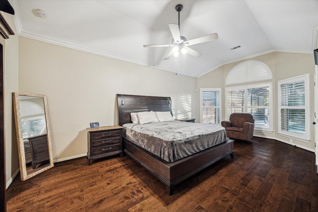 4107 Wentworth Drive - Photo 11